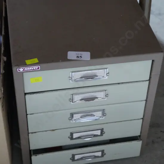 Filing drawers
