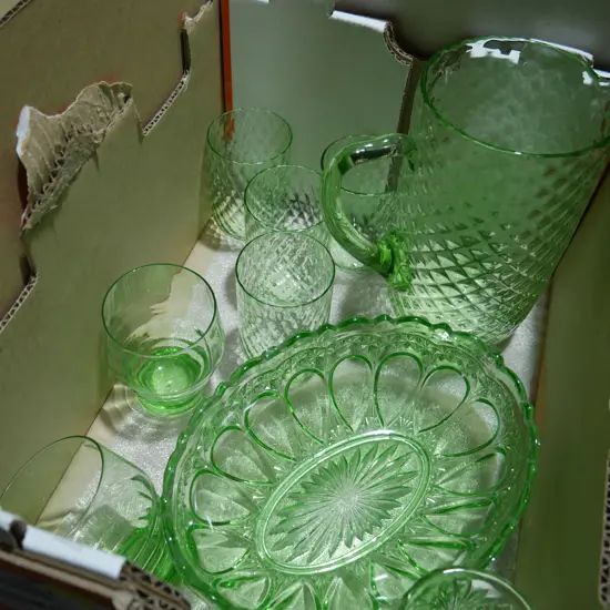 Green glass ware