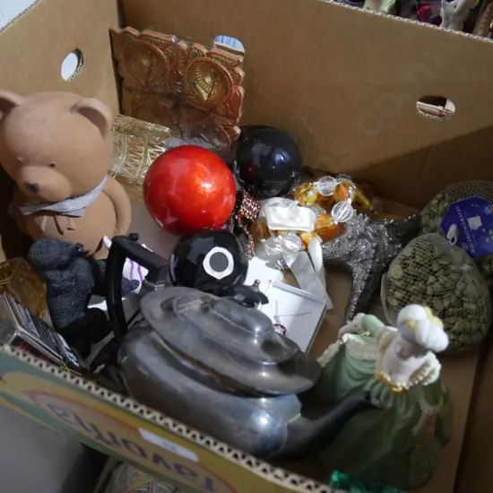Figurines, EP tea pot etc