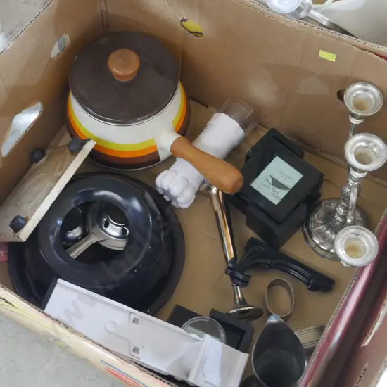 Fondue set, sundries