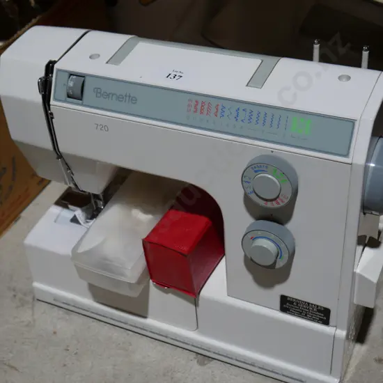 Bernette sewing machine