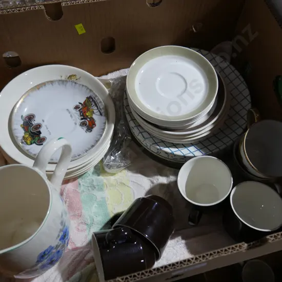 Crown Lynn jug, tableware etc