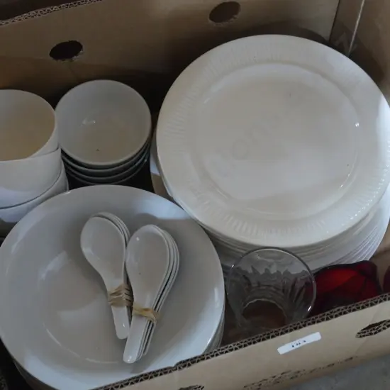 Crown Lynn tableware etc