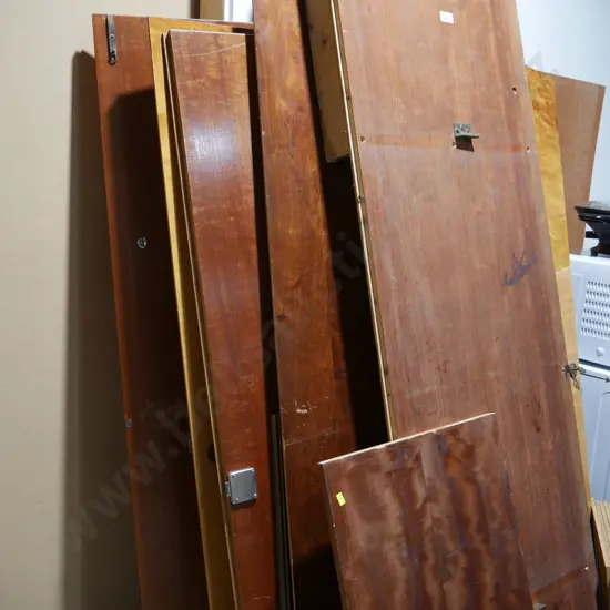 Wardrobe (to be assembled)