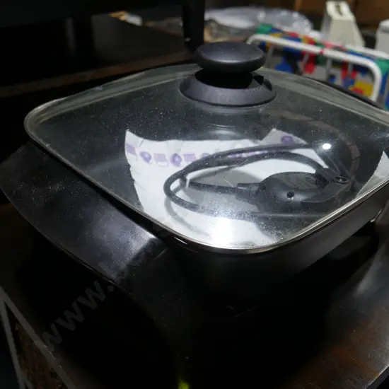 Zip electric frying pan