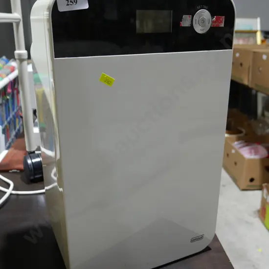 Celcius dehumidifier