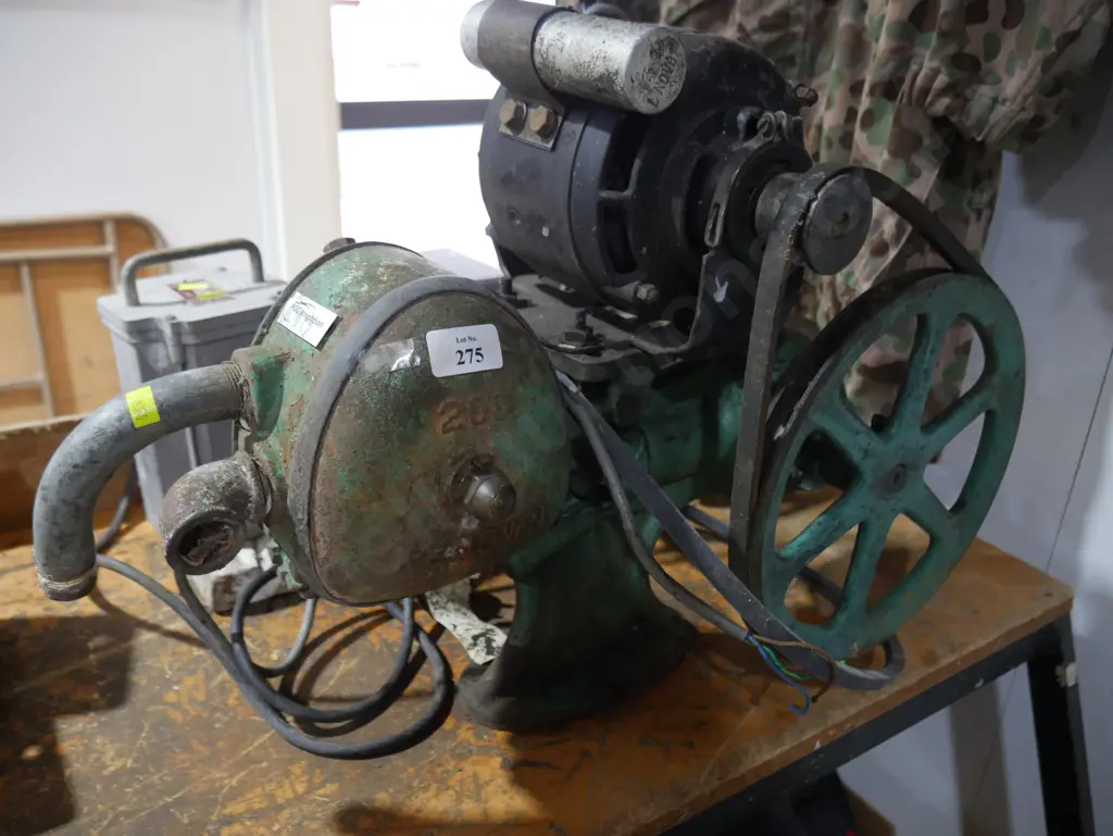 2 water pumps Image 1++