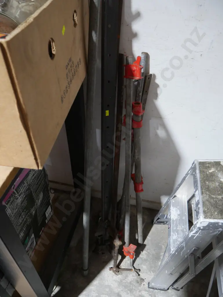 Slash clamps Image 1++