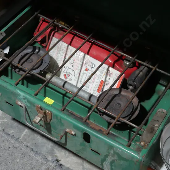 Coleman portable cooker