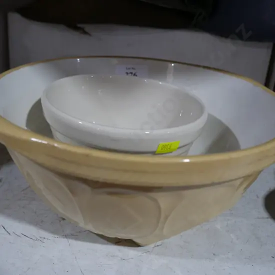 Pottery bowls