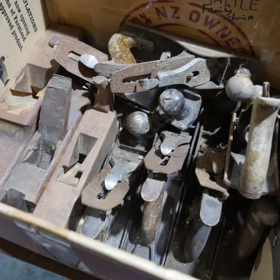 Box of wood planes