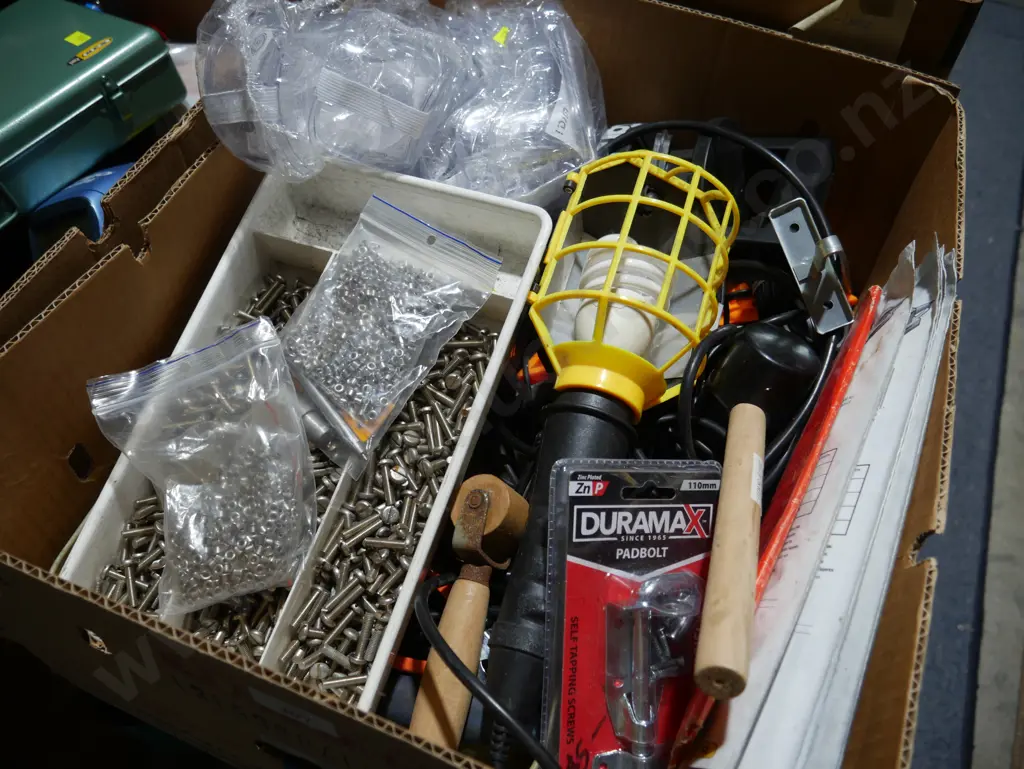 Screws, safety goggles etc Image 1++