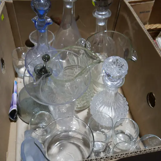 Glassware, decanters