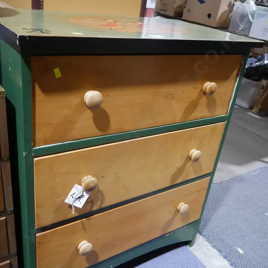 Chest drawers
