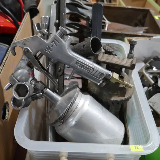 Spray gun ,jack , ect