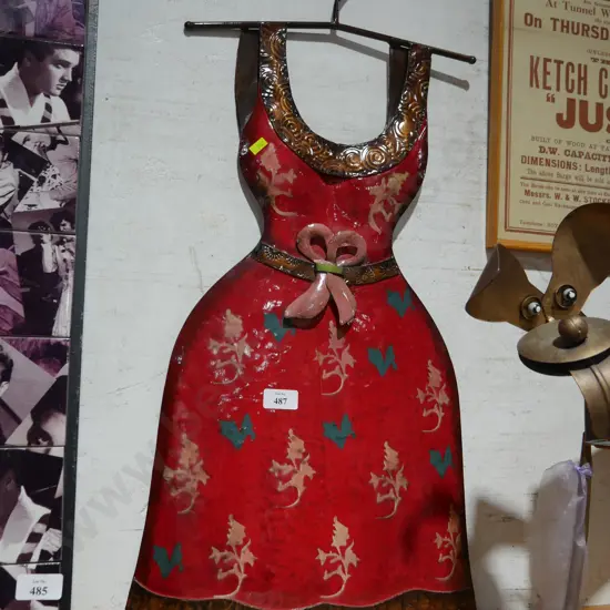 Metal dress artwork