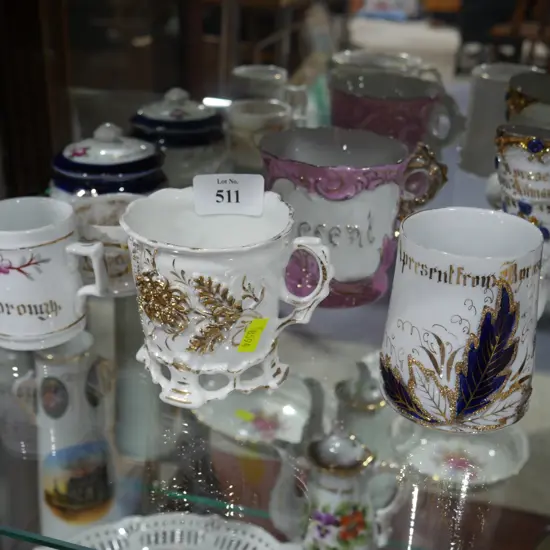 Souvenir china