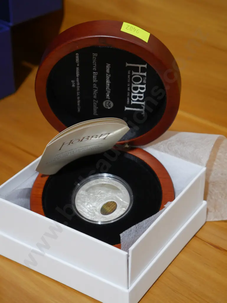1oz Silver Proof Coin The Hobbit Image 1++