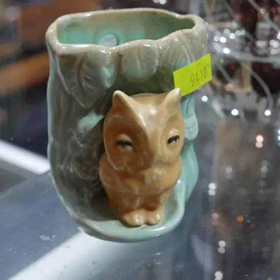 Hornsea Owl vase