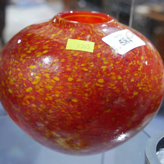 Orange art glass vase signed Nash 01