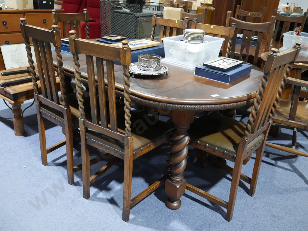Barley twist dining table and 6 chairs Image 1++