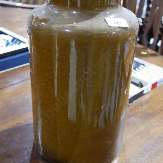 Benhar pottery crock