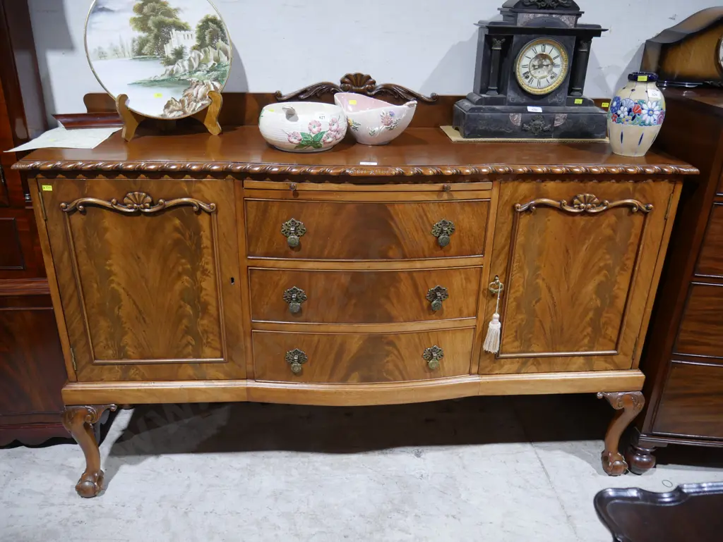 Rope edge sideboard Image 1++