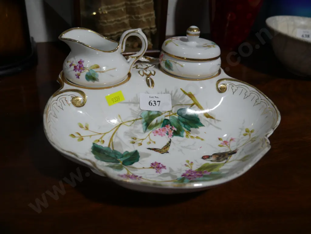 Ceramic bowl with jug and lidded dish Image 1++