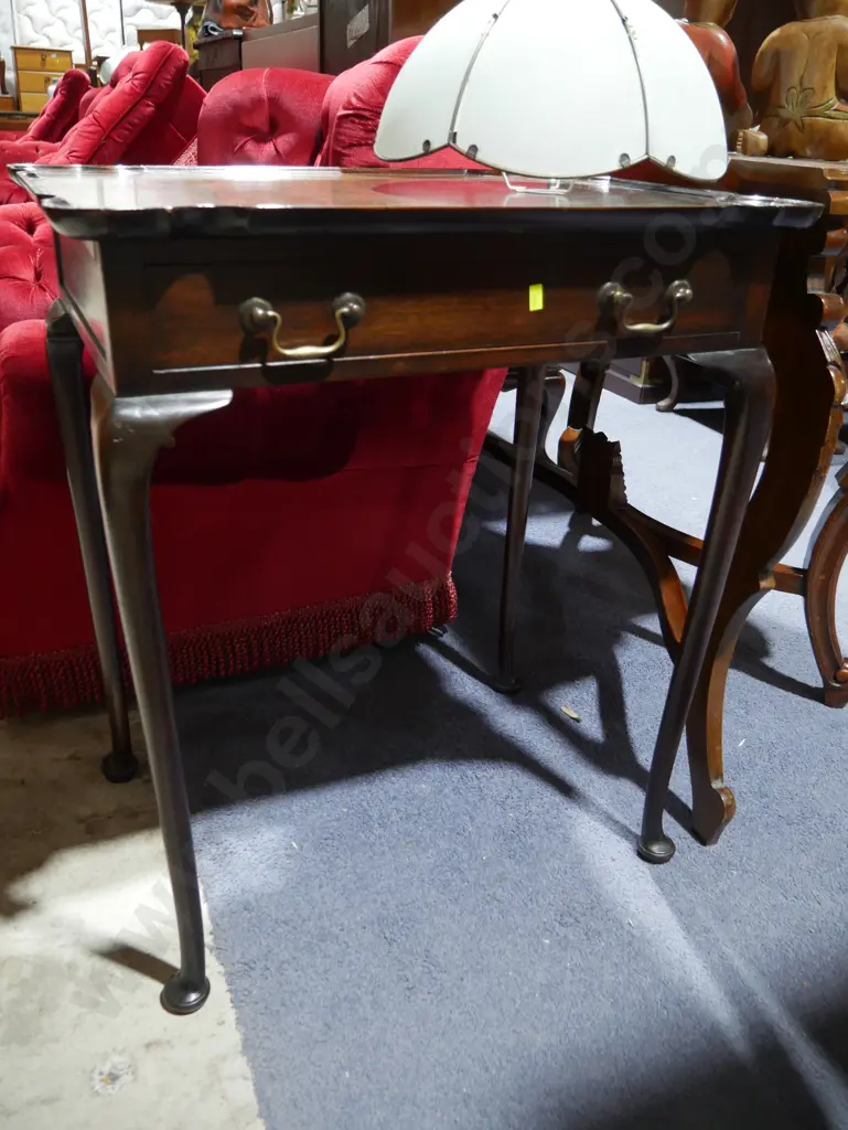 1 drawer hall table Image 1++