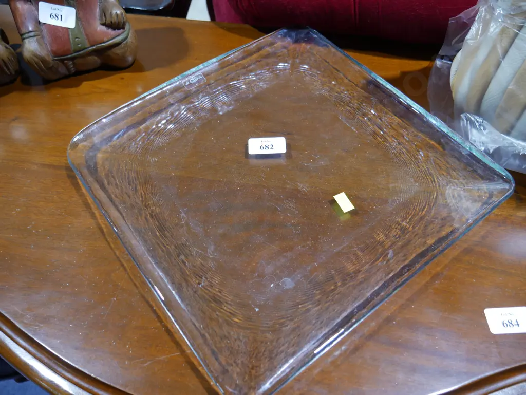 Casa Domain glass plate Image 1++