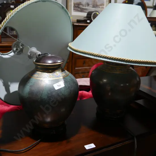 Pair of table lamps, 1 A/F