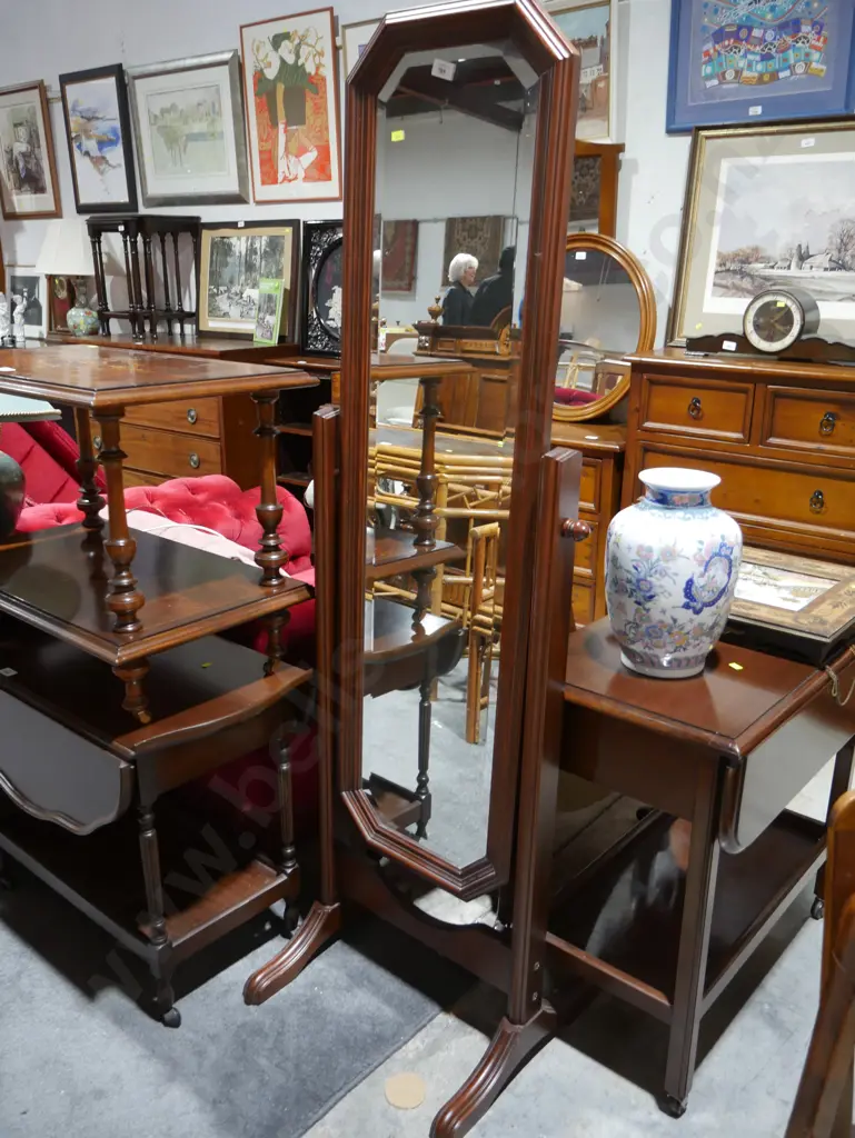 Cheval mirror Image 1++