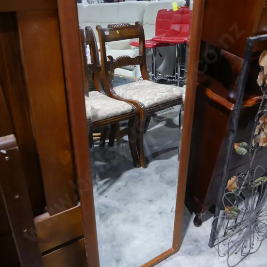 Beveled edge wall mirror