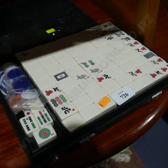 Mahjong set