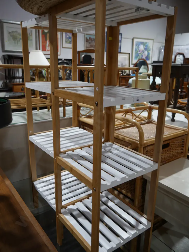 Pair of 4 tier shelves Image 1++