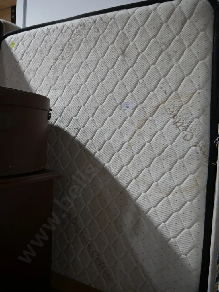 Single bed Image 1++