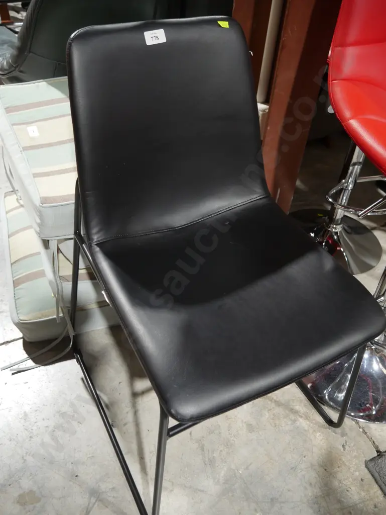 Black dining chair Image 1++