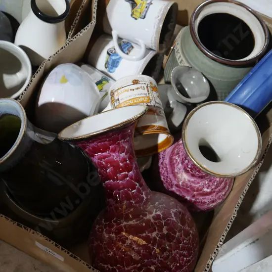 Assorted pottery