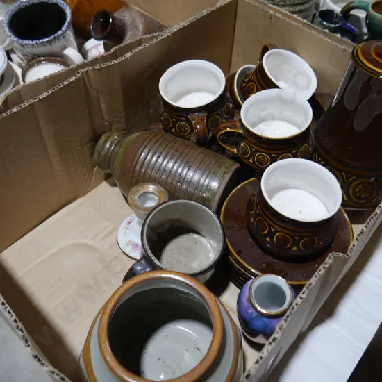 Assorted pottery