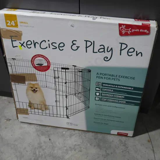 Dog exercise and play pen