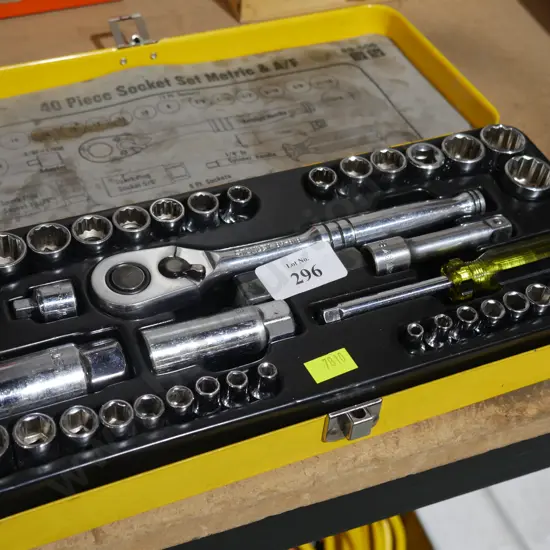 Socket set