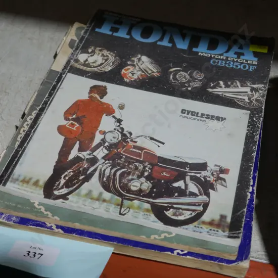 Honda servicing books