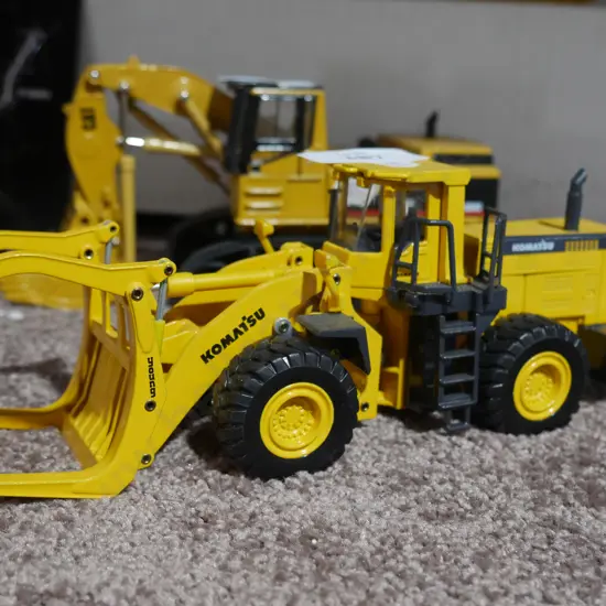 Komatsu loader
