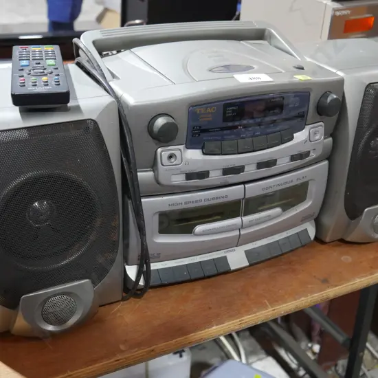 Teac tape radio player