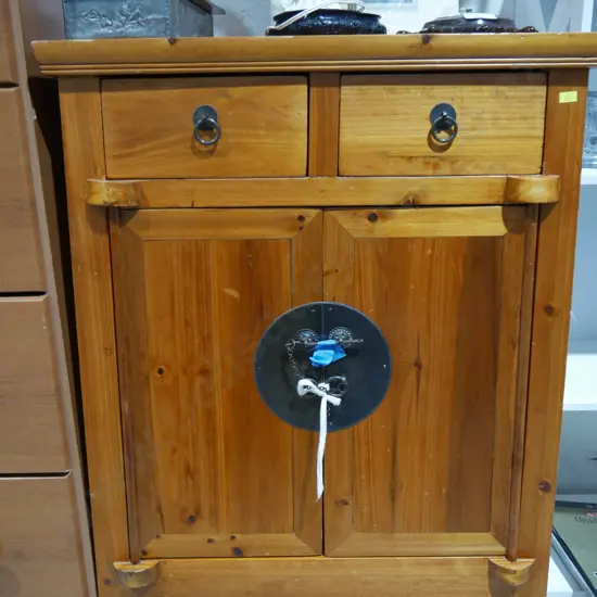 2 door 2 draw cupboard