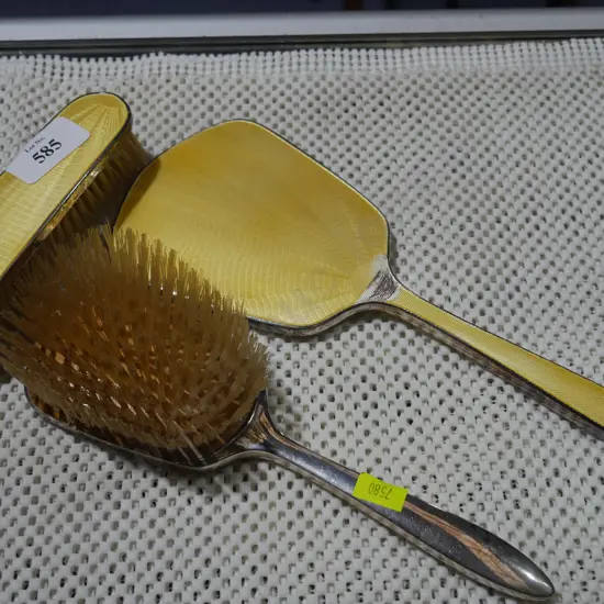 Hair brush set