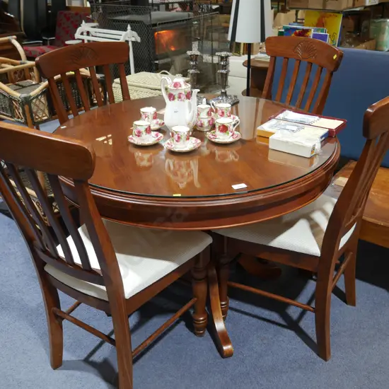 Dining table and 4 chairs