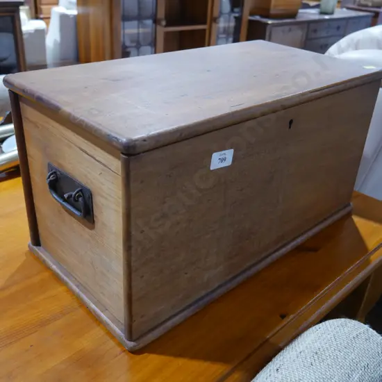Desk top wooden trunk