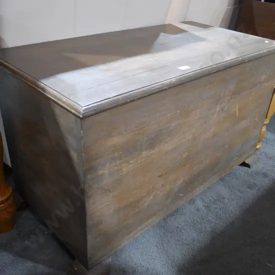 Wooden blanket box
