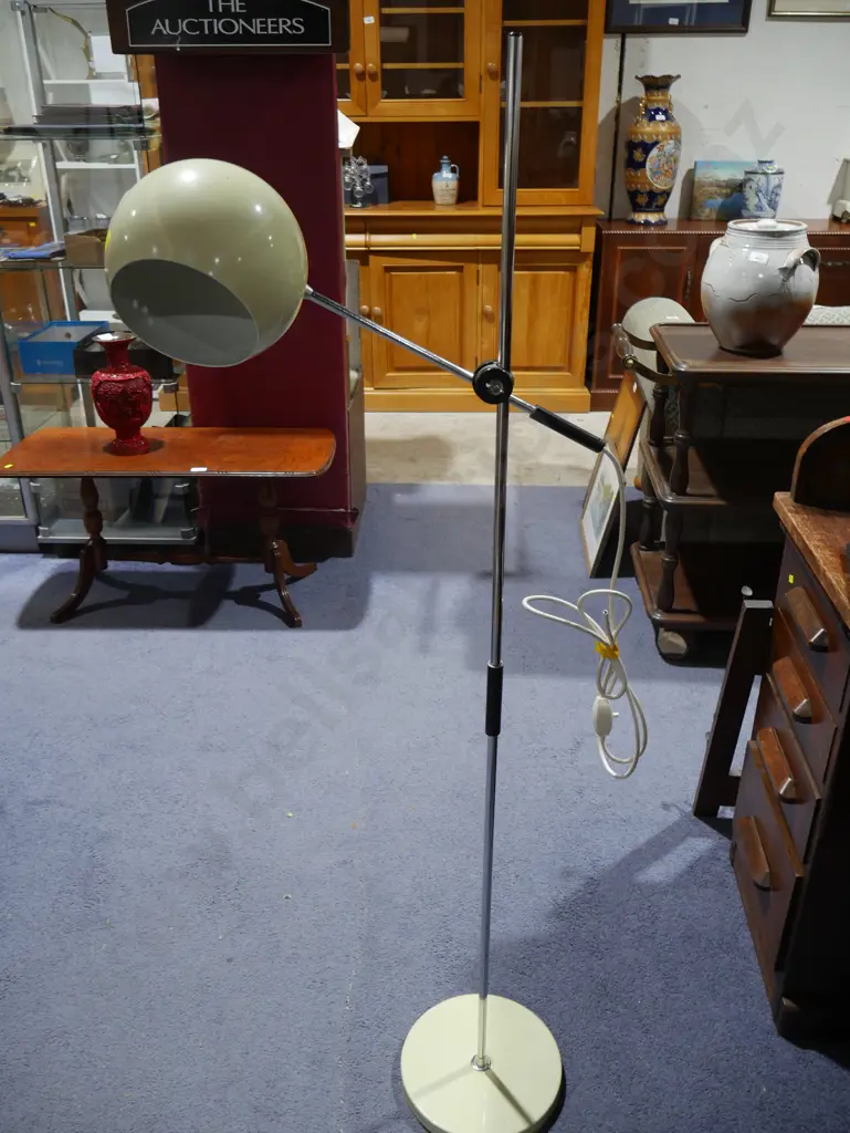 Lamp (no plug) Image 1++